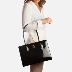 Lydia – Black (Patent)