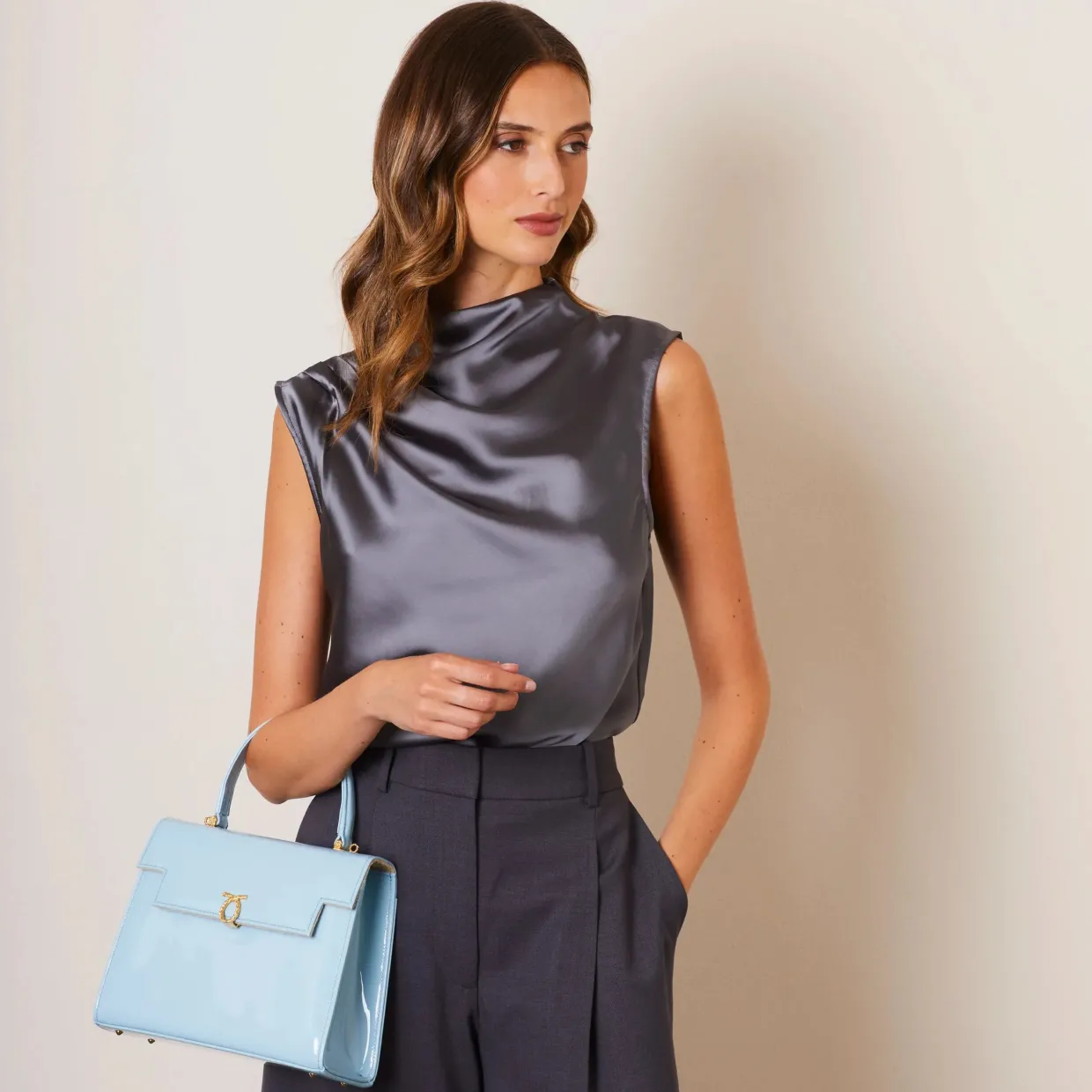Traviata – Sky blue pale (patent)
